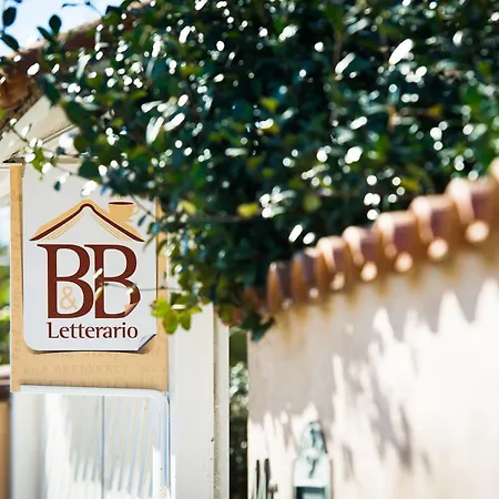 Letterario Bed & Breakfast Fiumicino
